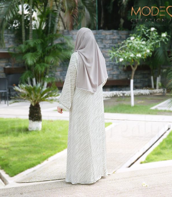 (Off-white & Silver Ash) Double Layered Abaya